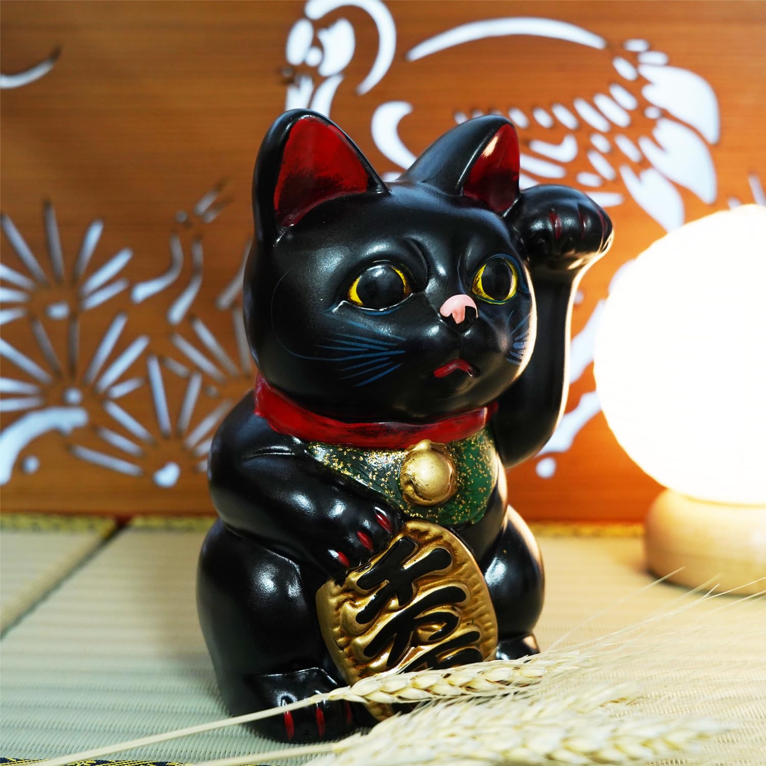 Amazon.com: Seto-yaki Maneki Neko Piggy Bank, 6.3 inches, Hand